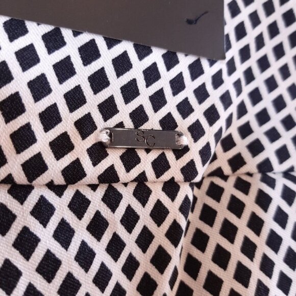 SC&CO 13" Pull On Bermuda Shorts Tummy Control Dressy Diamond Print Stretch - Picture 8 of 10